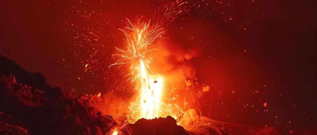 三大交易所同步亮剑:多只暴涨牛股被重点监控,爱丽家居12天11板遭二次停牌核查