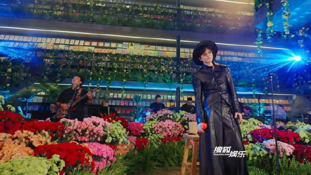 刘宇宁 - 最新刘宇宁实时滚动快讯,聚合所有刘宇宁相关热门新闻快讯_新浪娱乐