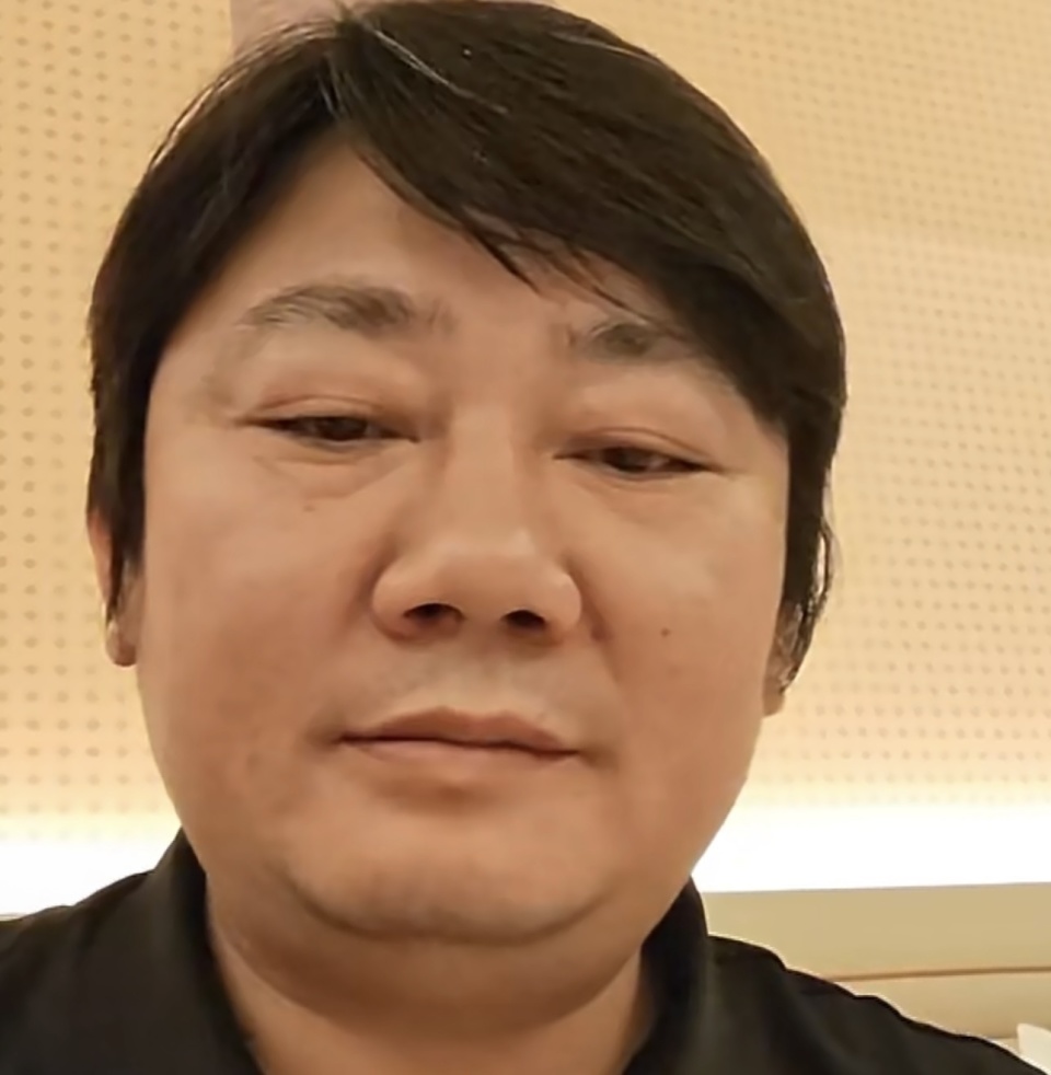 台湾馆长为张雪机车打抱不平
