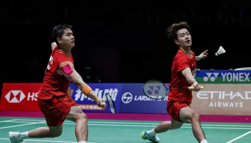 首夺世锦赛男双冠军！梁伟铿/王昶2-0世界第4，国羽破7年冠军荒