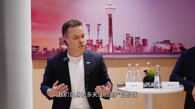 奥迪E7X把<em>quattro</em>带到30万以内，百日内销量破万，这下宝马iX3和小米都沉默了