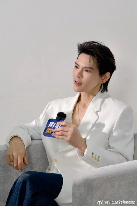 向太 - 最新向太实时滚动快讯,聚合所有向太相关热门新闻快讯_新浪娱乐