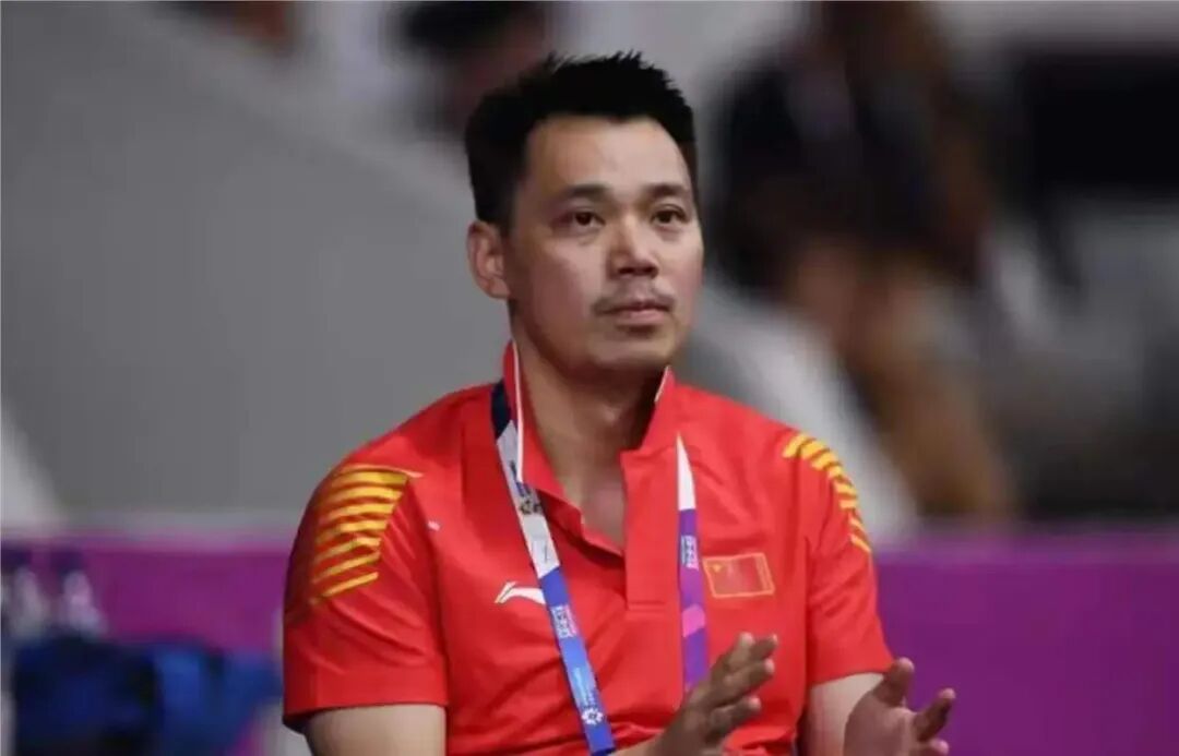 中国羽协副主席夏煊泽、原副主席兼秘书长王伟同日被查