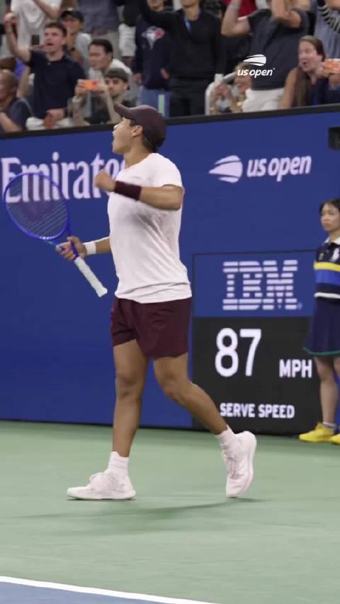 勒纳·钱赢下05后对决,创21年来美网最年轻本土16强纪录
