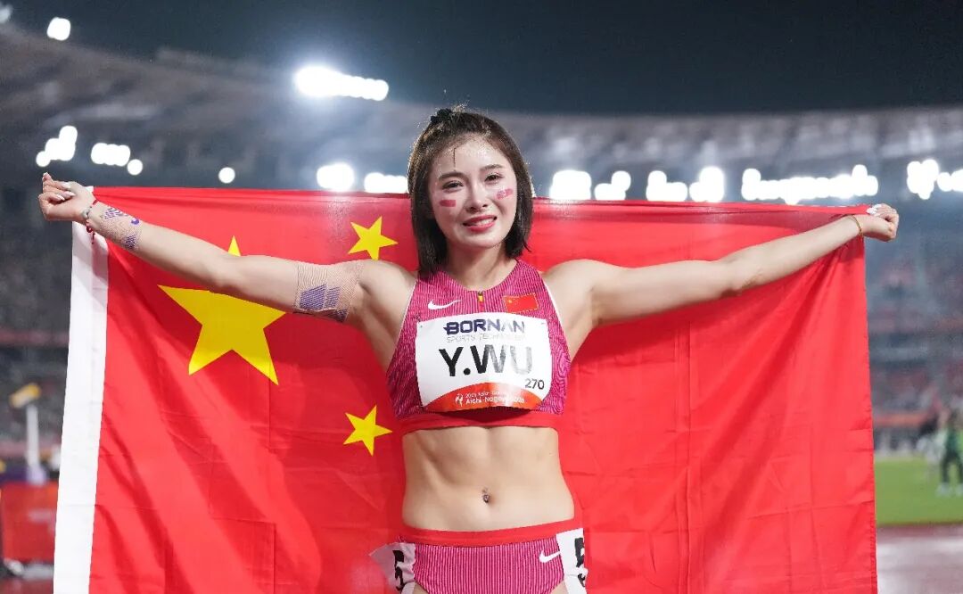 9月27日，中国选手吴艳妮在比赛后。新华社记者 贾宇辰 摄