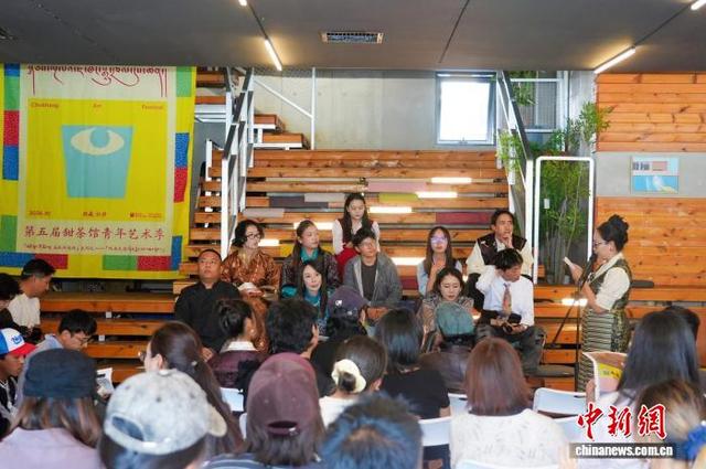 图为展览现场。hima hima隙马客厅供图