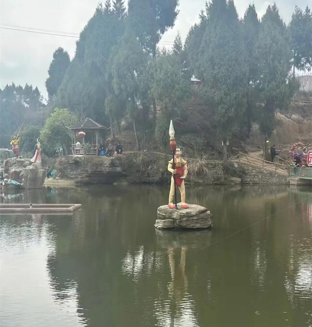 △不少游客发布园内画风。图/网络