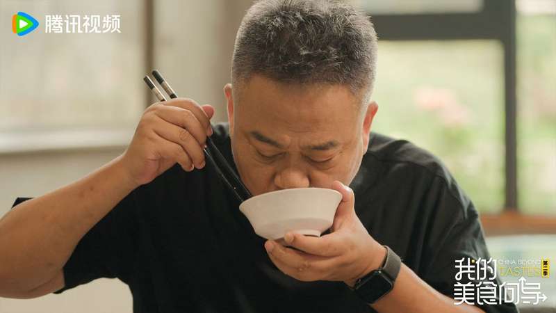 陈晓卿：“大家所谓的美食、喜欢吃什么，都跟时代是一起（变的）。”