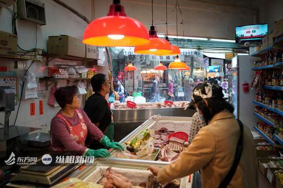 2019年12月20日上午,澳门红街市某熟食店