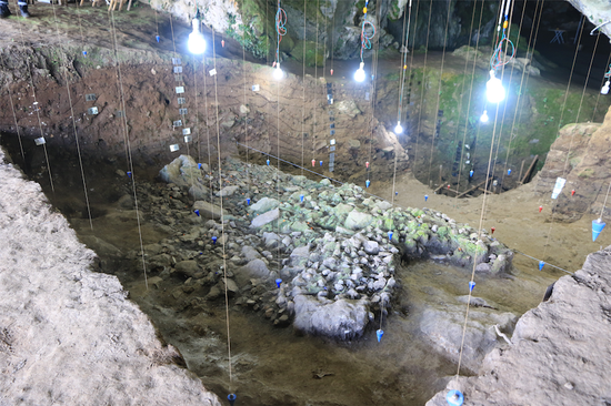 贵州省贵安新区招果洞遗址发掘区