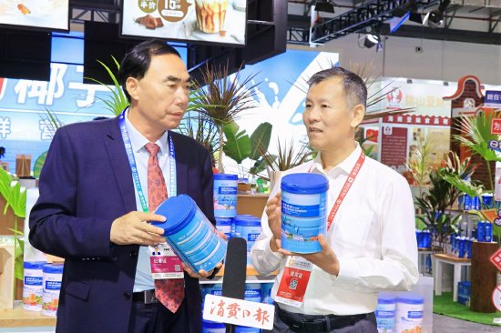 三十年新闻之路，为南国品牌发声