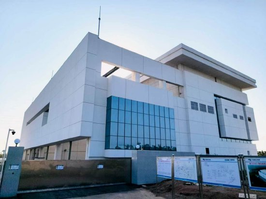 海南电网海口市江东区220千伏潭连站 袁卅 摄