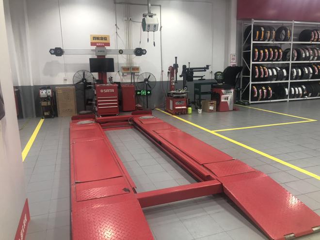 途虎养车上海技术中心车间