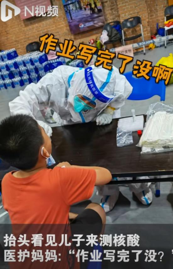 囧哥:五百万体验券!女子账户突然多出500万一查是系统错误休闲区蓝鸢梦想 - Www.slyday.coM 囧哥:五百万体验券!女子账户突然多出500万一查是系统错误休闲区蓝鸢梦想 - Www.slyday.coM