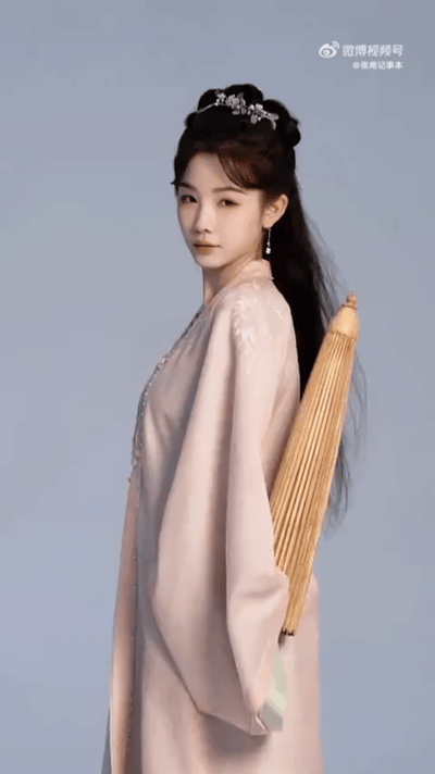 张南《定风波》第八集霍黛蓉亮相,甜妹脸恶女设定反差吸睛|上线|眼球|出场|会演|张南真_新浪娱乐_新浪新闻