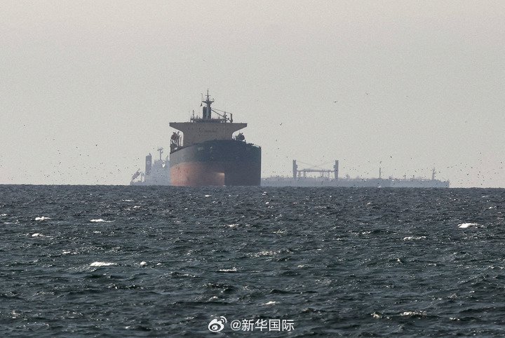 伊朗伊斯兰革命卫队宣布无限期关闭霍尔木兹海峡
