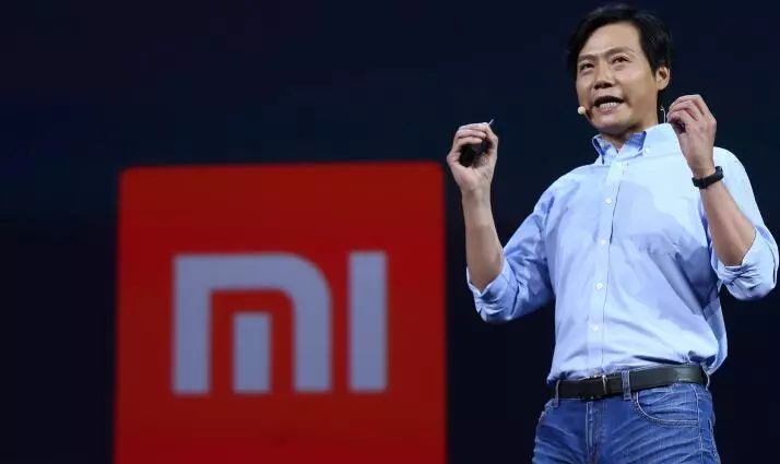 输10亿赌局后 雷军号召员工自愿放弃2019年年终奖