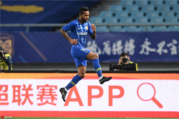 中超-特谢拉独闯龙潭 卡拉斯科点射扳平 江苏苏