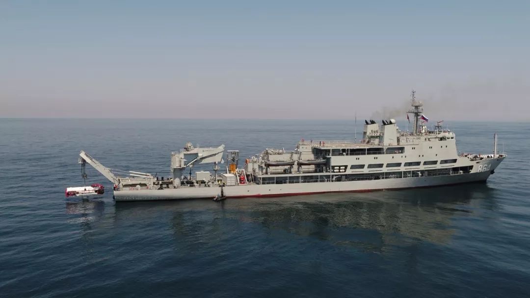 中俄"海上联合-2019"演习联合援潜救生演练|海洋岛|深潜救生艇|潜艇