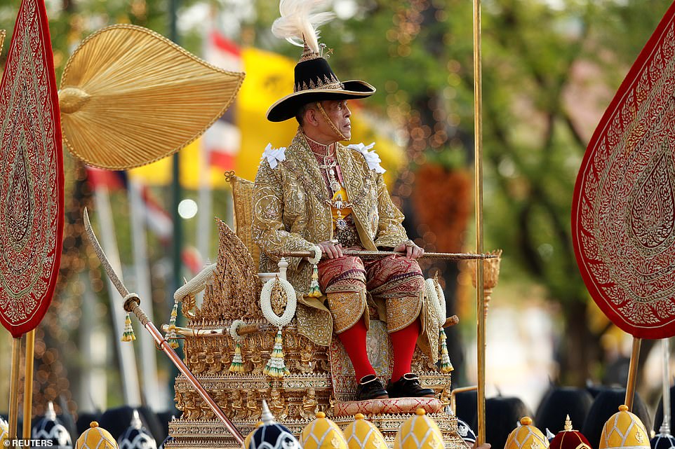  当地时间5月4日起至6日，泰国哇集拉隆功国王举行加冕典礼。（图源：路透社）