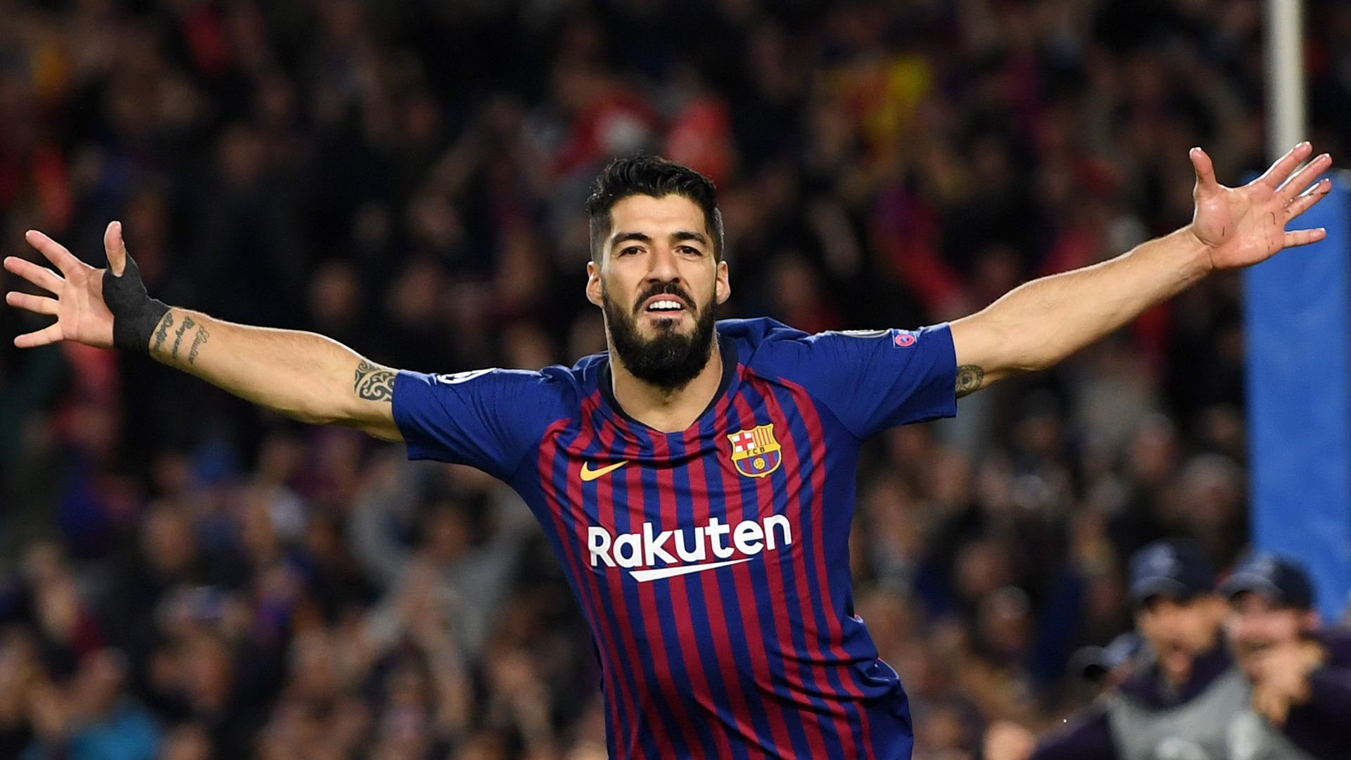 红军名宿怒斥苏亚雷斯:以前人人都为他洗白 现在他却像只老鼠_国际