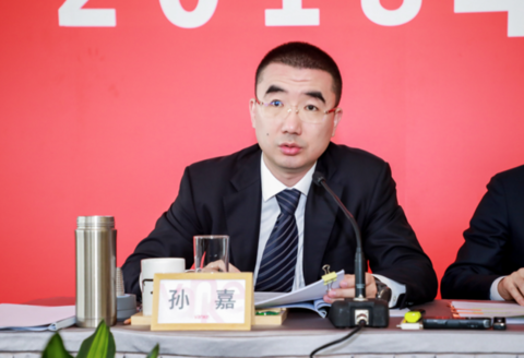 万科人事大换防:孙嘉换下张纪文 最痴迷于新业务的区首专心管教育去了