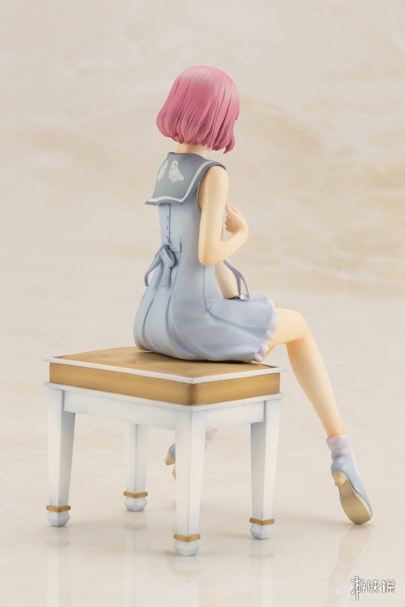 《凯瑟琳full body》粉毛凯瑟琳乖巧坐姿手办预购开启!