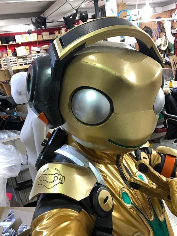 守望先锋卢西奥嘻哈蛙cosplay造型酷炫又不失可爱