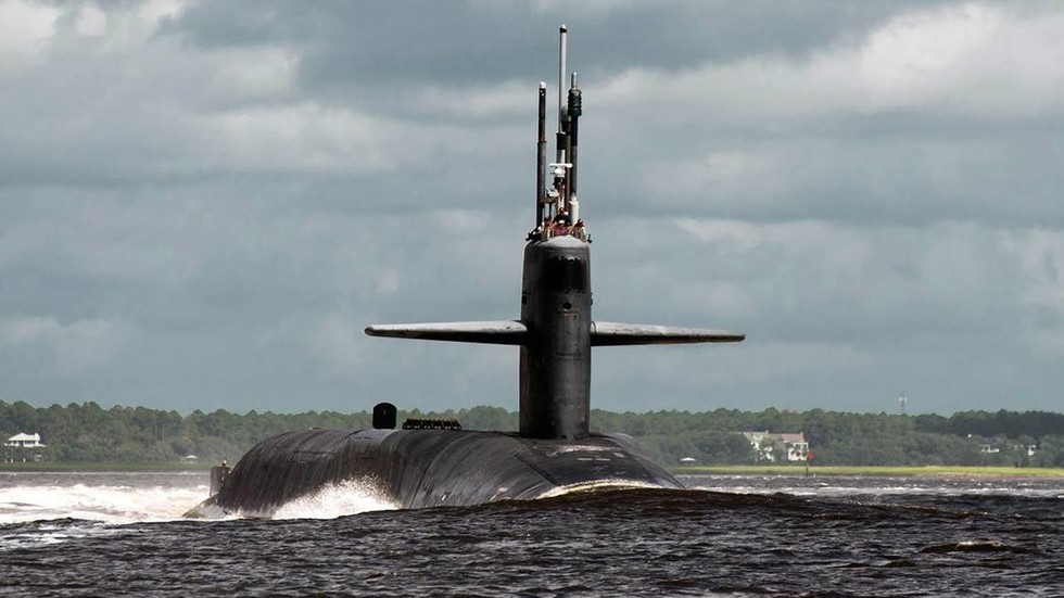 美国佛罗里达号潜艇