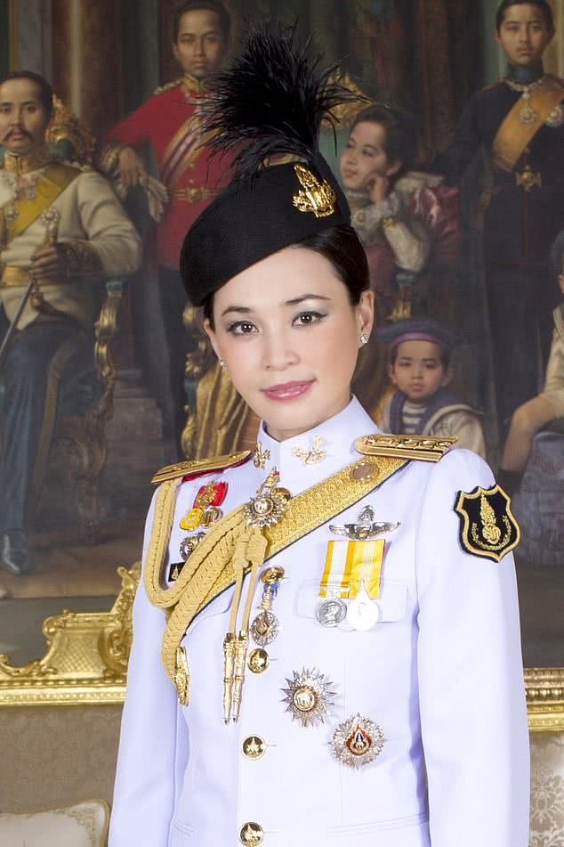 泰国王后照片泄密图片