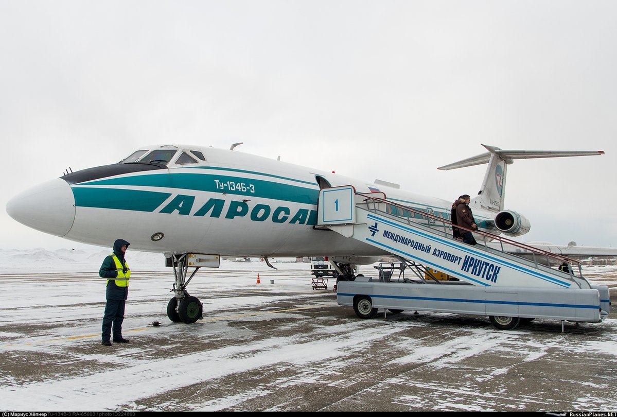 前苏联传奇客机图134完成最后飞行