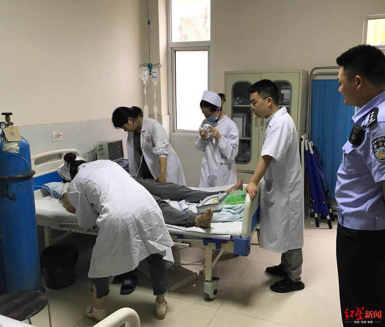 货车司机高速上被蜜蜂蛰伤幸送医及时再晚几分钟就危险了