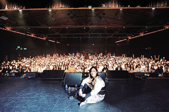 你必须像你的音乐