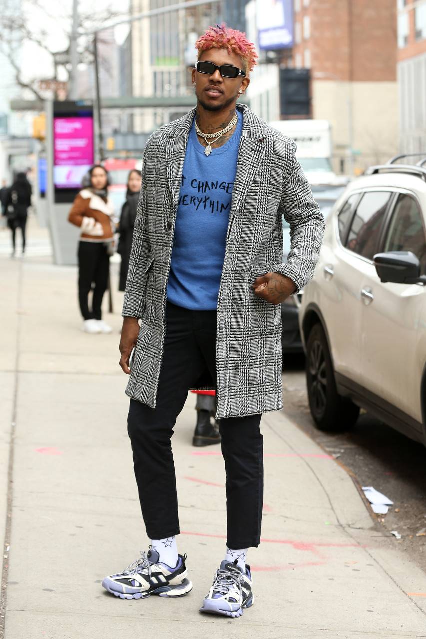 今日图集:帅气的表情包!赛场之外的尼克-杨