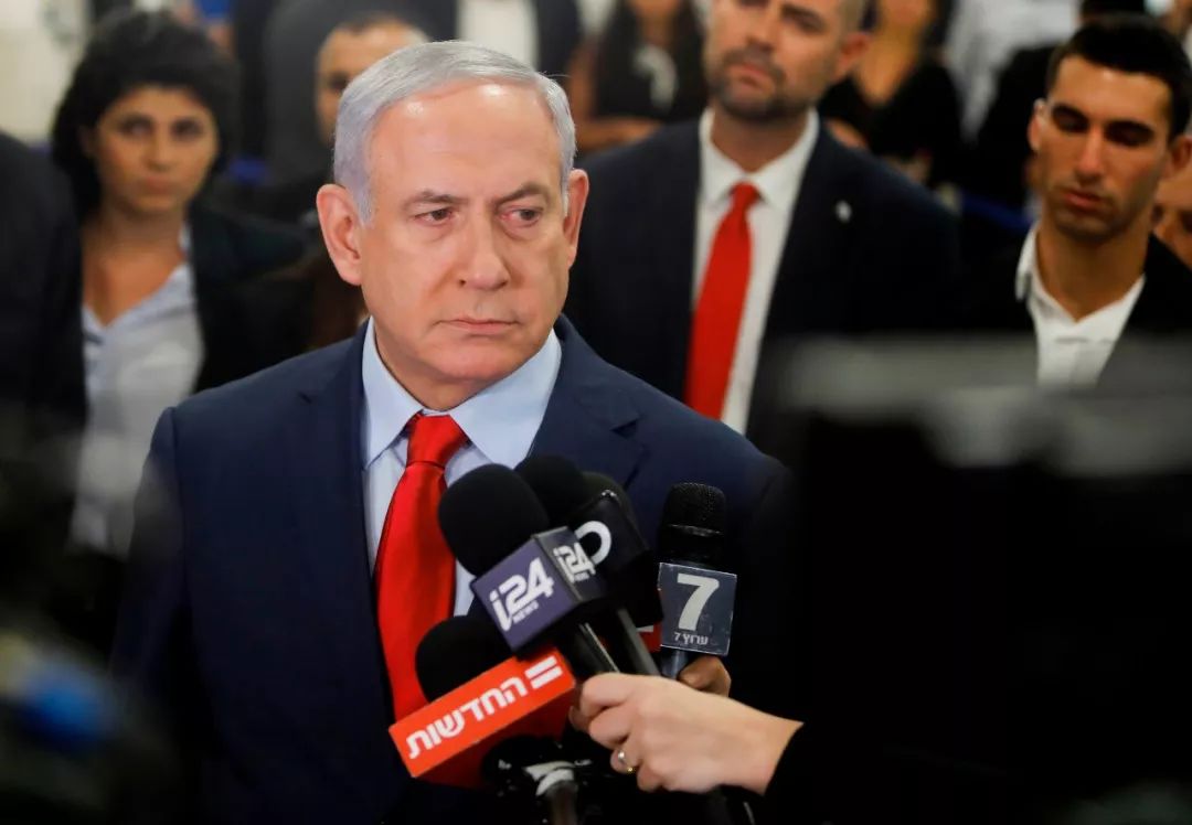  5月29日，以色列总理内塔尼亚胡在耶路撒冷参加议会投票后向媒体讲话。新华社/法新