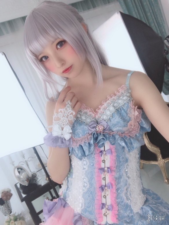 丝袜美腿甜美动人!11区coser小姐姐性感作品合集