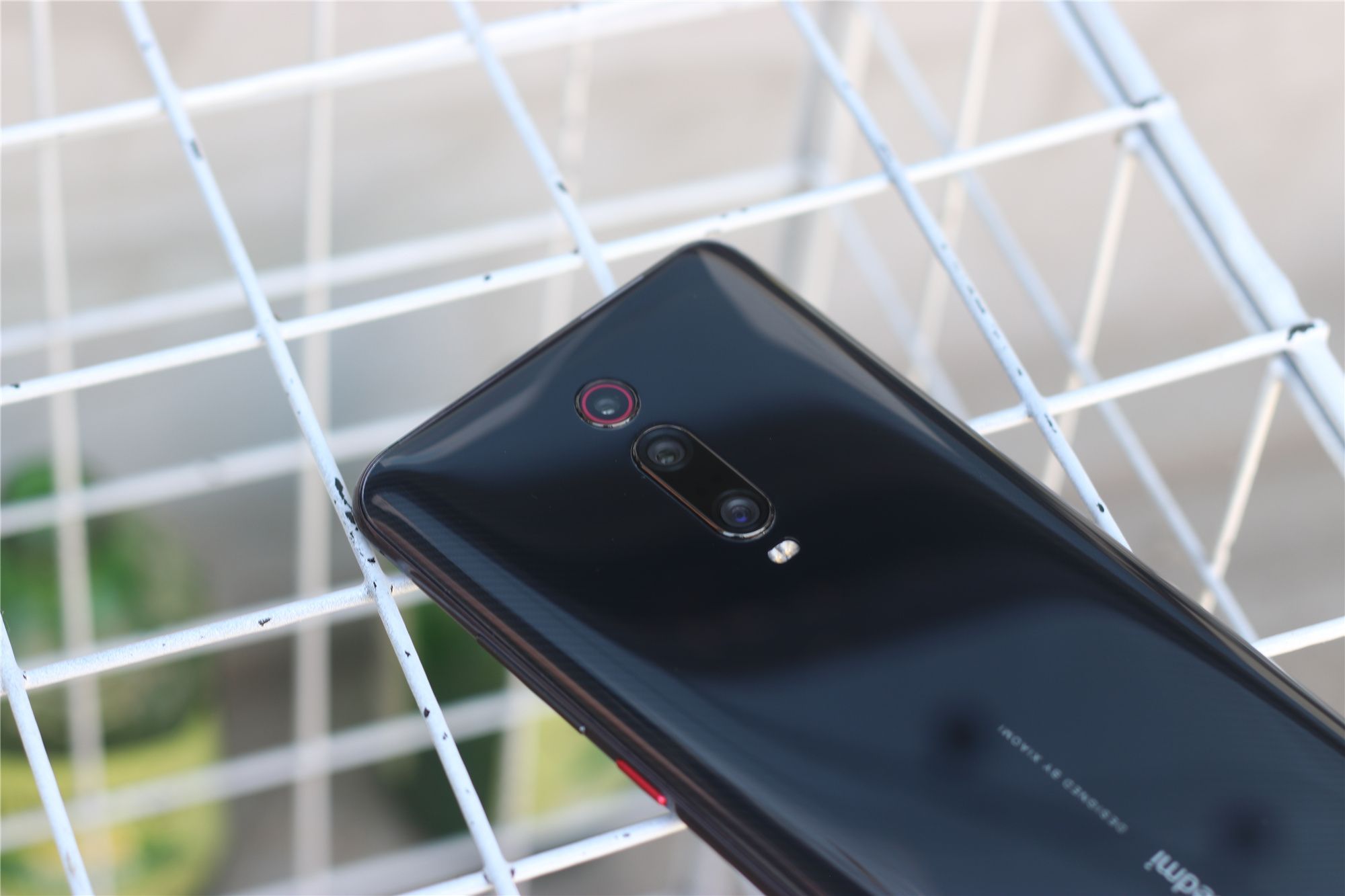 原创为了让小米尽快摆脱性价比标签雷军力挺红米k20pro与网友互怼