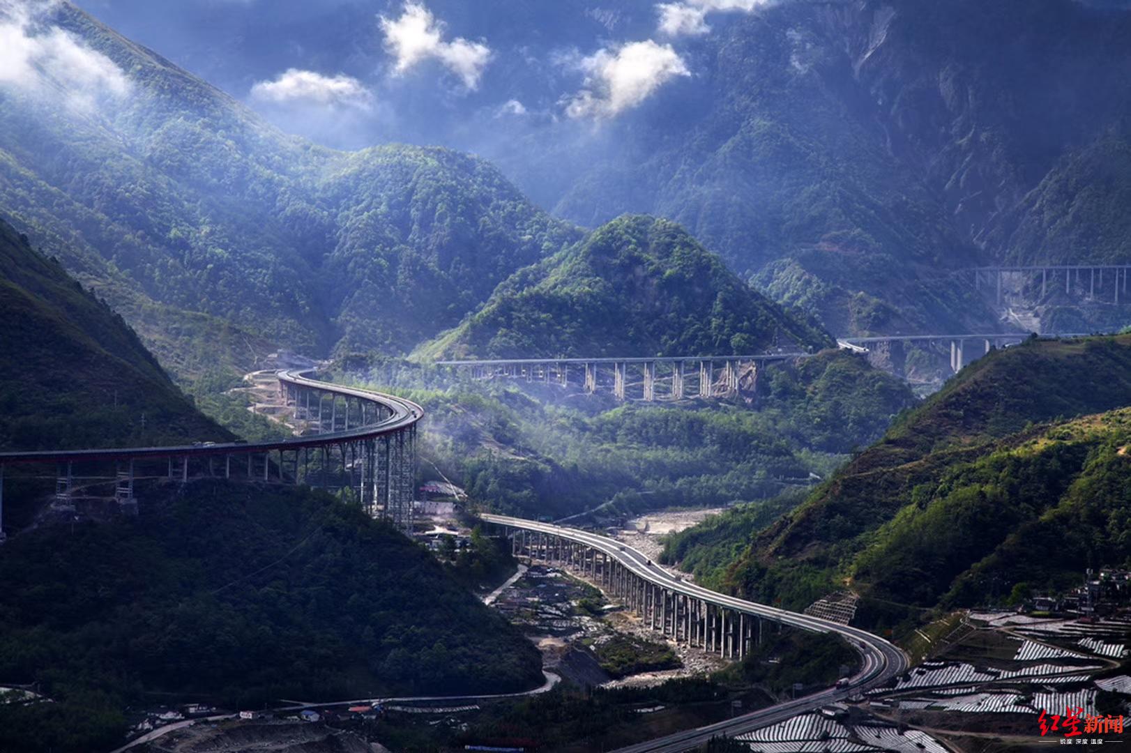 端午去泸沽湖的注意了雅西高速这个路段易堵