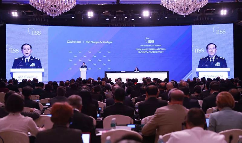 6月2日上午,中国国务委员。兼国防部长魏凤和在“中国与国际坦然配相符”议题作大会说话。李晓伟 摄