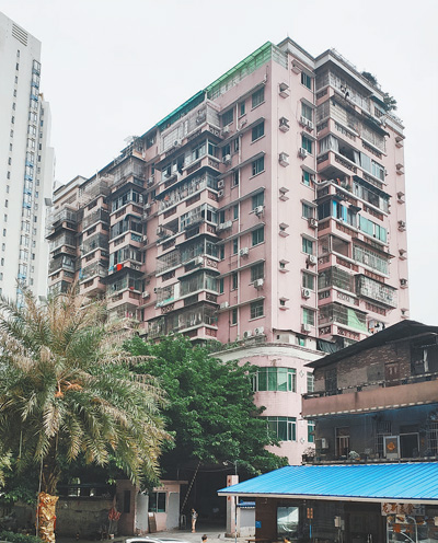 穗龙花园小区外景。 孙伟峰摄