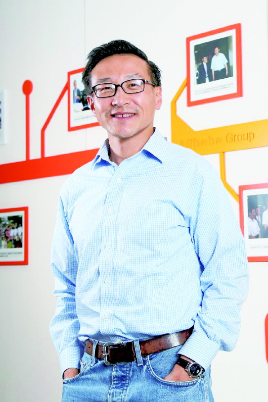 蔡崇信挥别阿里战投