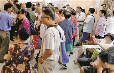 美国大学医学专排名_近代备受争议留学生,中国医学腾飞没她不行,至今国