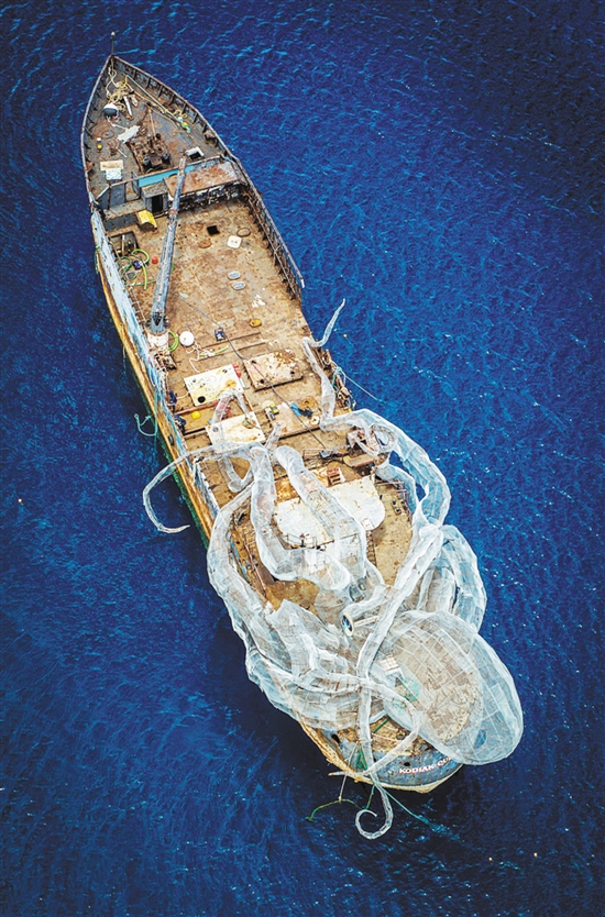 "垃圾"沉海为哪般?