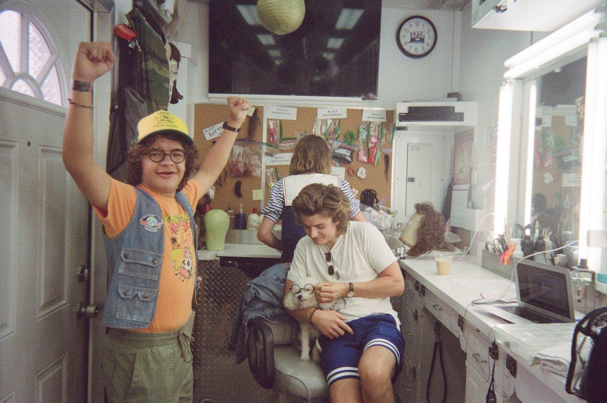 jim  hopper警长,迈克,威尔,卢卡斯,达斯汀,南茜,乔纳森,karen,steve