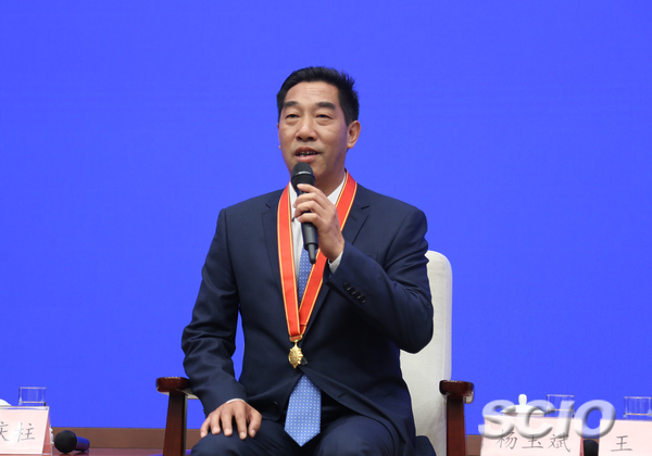 新时代人民满意公务员代表们工作中印象最深的事