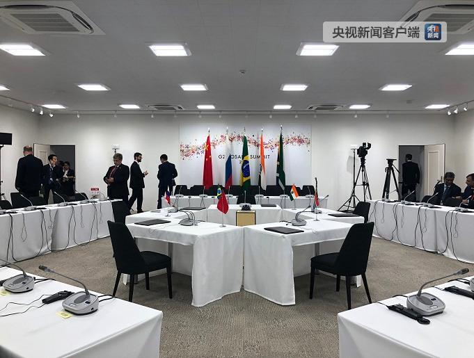 ����ש�����쵼�˻���Ļ᳡�������Ӽ������������㣩