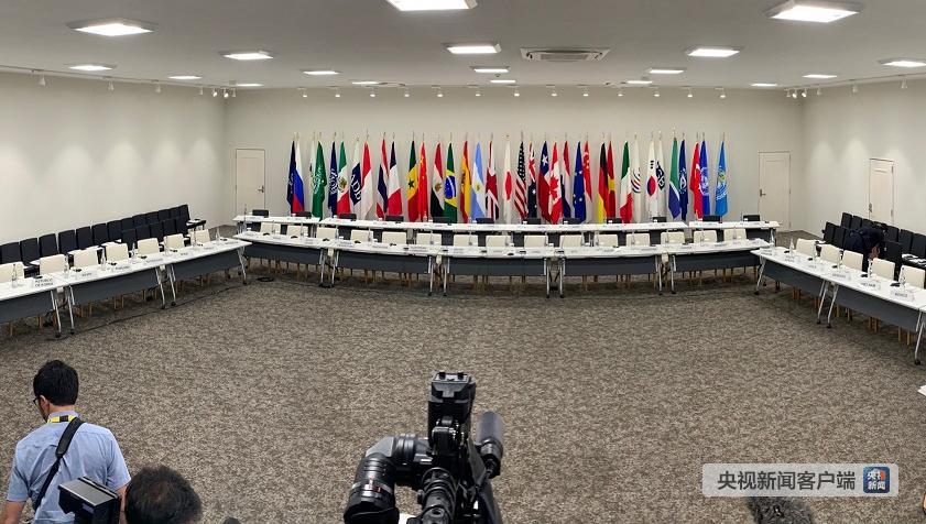 ���������־����ر����Ļ᳡�������Ӽ��߶ε������㣩