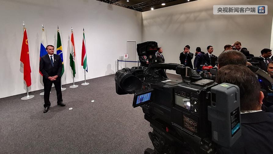 ��������ͳ����������ǰ������Ӱ���Ⱥ򡣣����Ӽ������������㣩