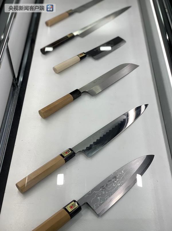 �������Ĉ��г��������������ձ�����͹�������Ĵ���������һ�ѵ��н�ʮ�����̡�