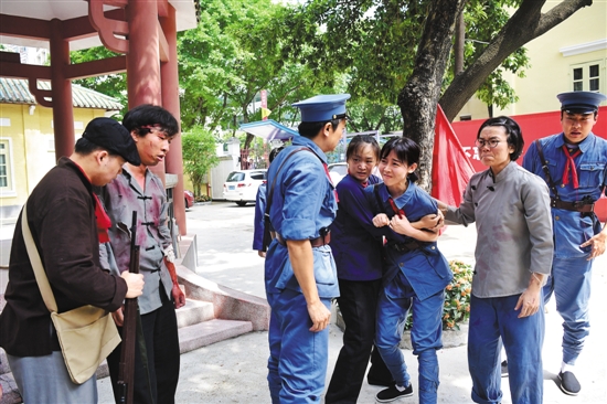 观众零距离重温92年前广州起义